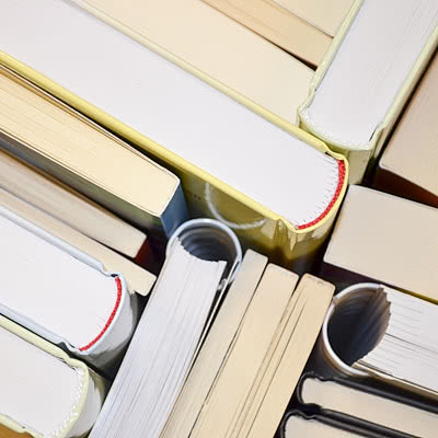 Различные способы скрепления при брошюровке полиграфической продукции.