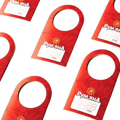 Образцы высечки картонных изделий.